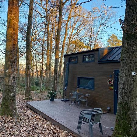 Гостевой дом La Tiny House De Nanou Рошфор Экстерьер фото