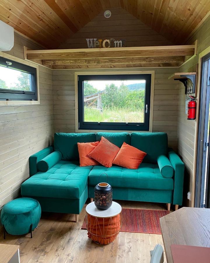 Гостевой дом La Tiny House De Nanou Рошфор Экстерьер фото